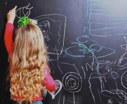 меловые обои для детской