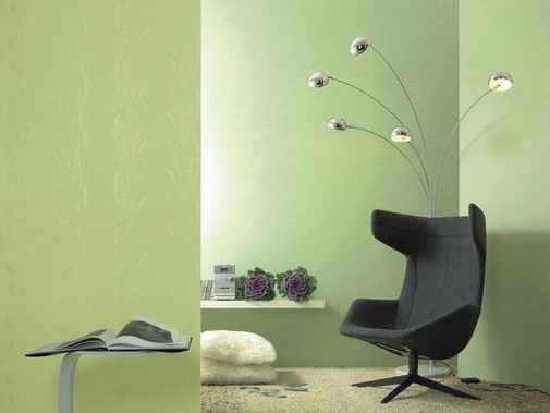 Откуда правильно начинать клеить обои